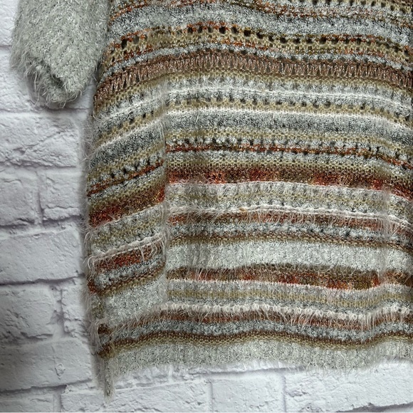 Alberto Makali Soft And Fuzzy Wool Blend Open Knit Metallic Striped Sweater - Picture 6 of 9